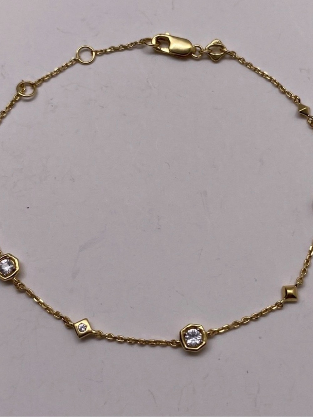 NWOT! Kendra Scott Gold Davie Trio white sapphire Delicate Bracelet - Picture 3 of 7